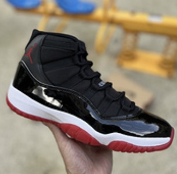 AJ 11 Red
