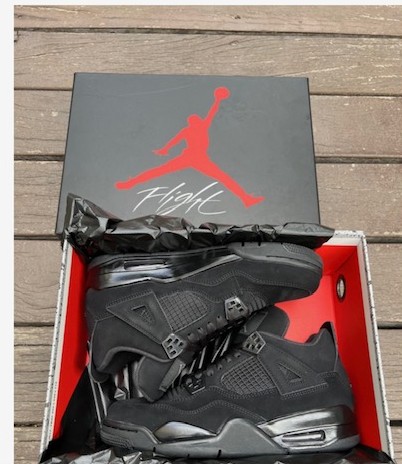 AJ 4