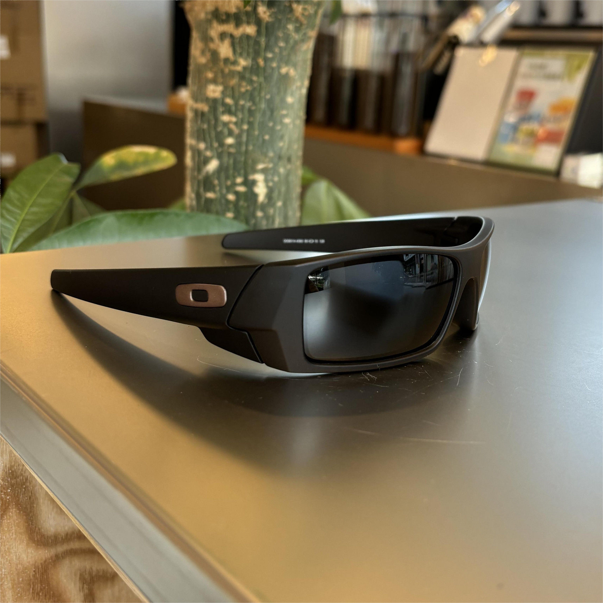 Oakley 9014 Sunglasses (24)