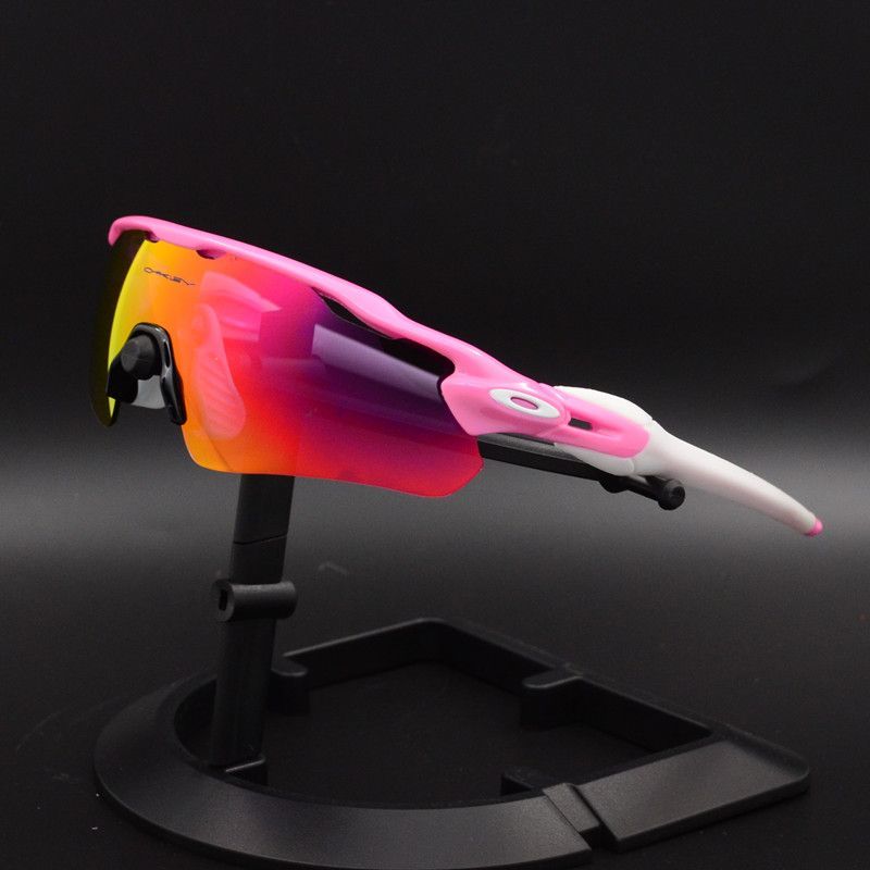 Oakley 9208 Sunglasses (26)